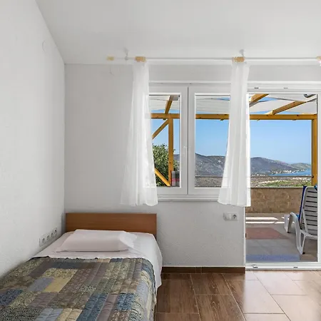 Ferienhaus Awesome In With Wifi