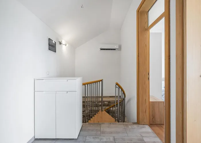 Holiday home Awesome In With Wifi