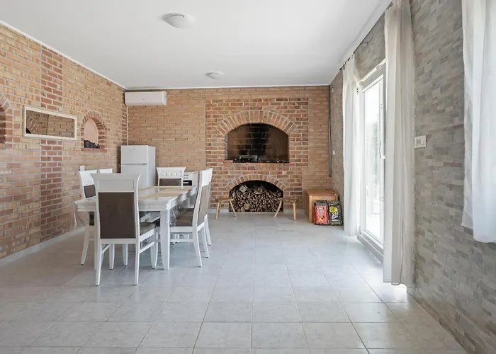 Awesome In With Wifi Holiday home *