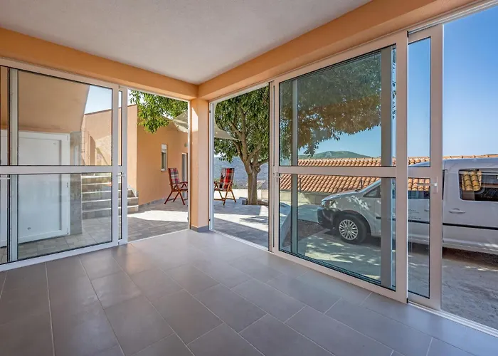 Awesome In With Wifi Holiday home