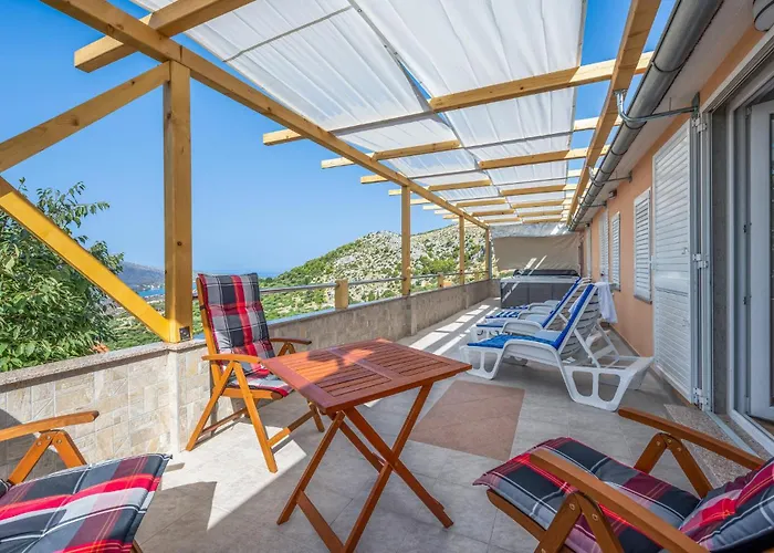 Holiday home Awesome In With Wifi